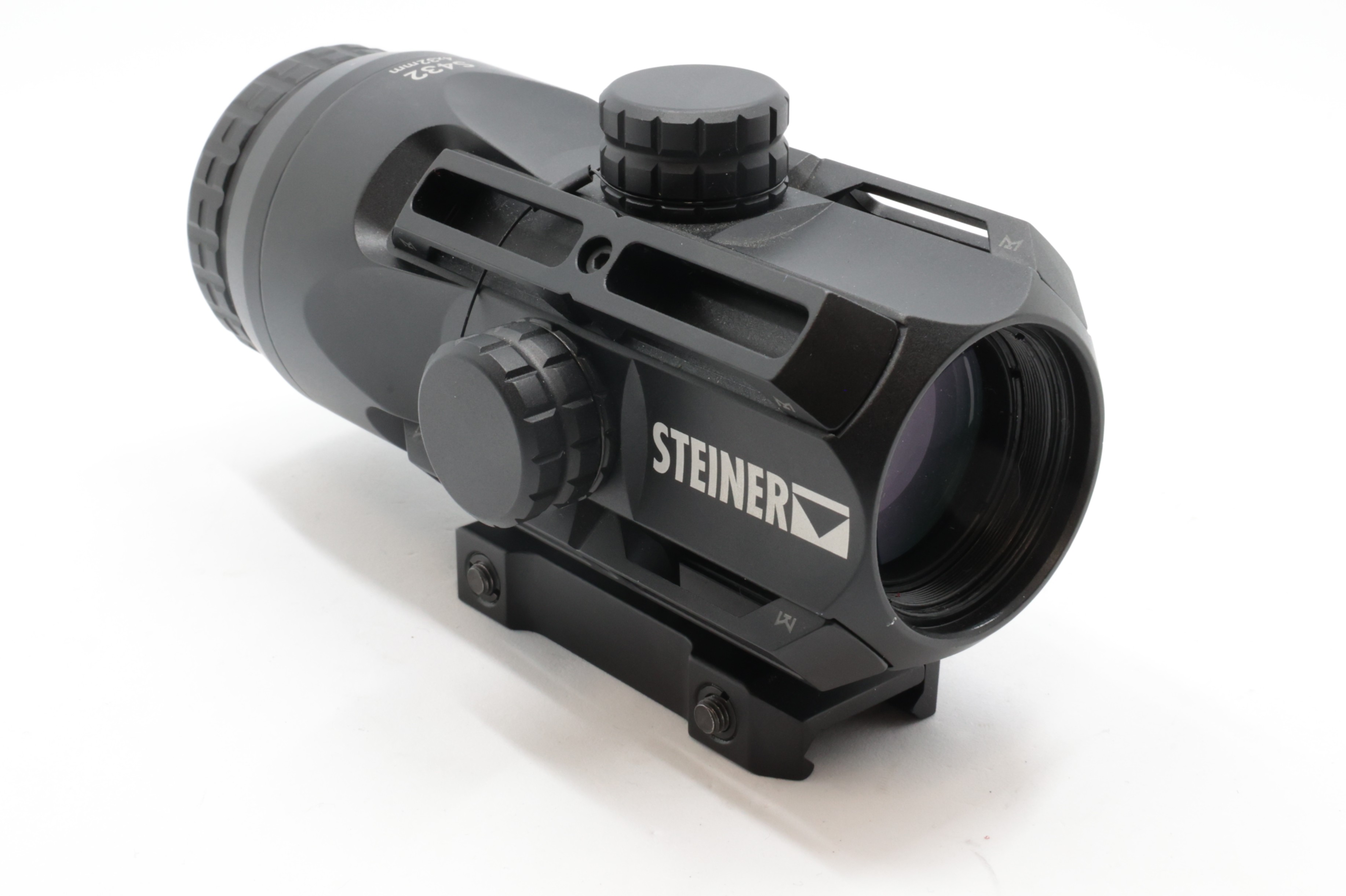 Steiner S432, 4x32, P7 TR